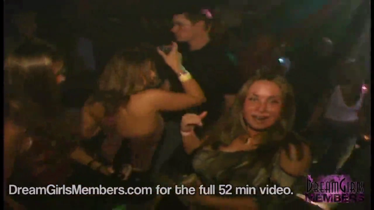 Watch 클럽, sexi club, club for swingers, club fuck porn movies and download 클럽, 나이트 클럽 비디오,  불타는 태양 나이트 클럽 비디오 섹스 빨간 화장실 streaming porn to your phone